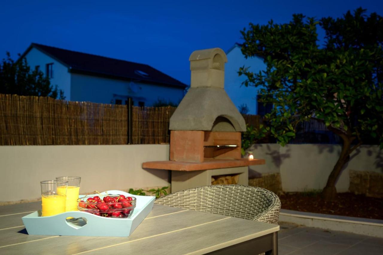 Holiday Home Belina Stari Grad  Eksteriør billede