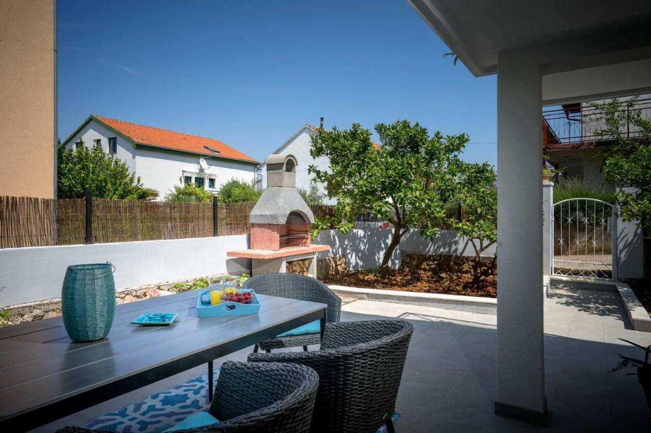 Holiday Home Belina Stari Grad  Eksteriør billede