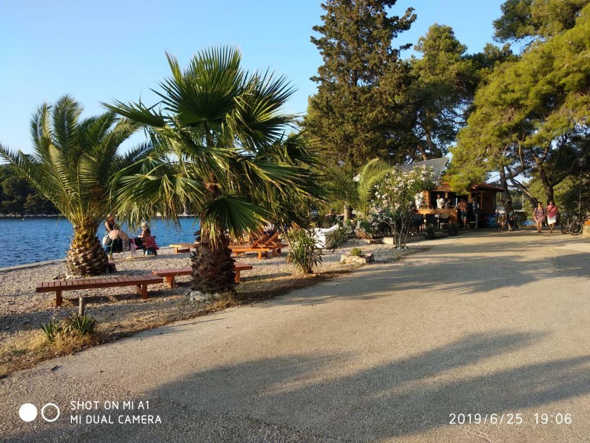Holiday Home Belina Stari Grad  Eksteriør billede